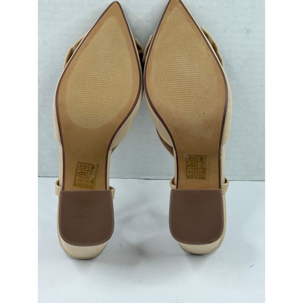 Journee Collection Women's Tailynn Block Heel Pumps Tan Size 7.5 NWT - Picture 9 of 9